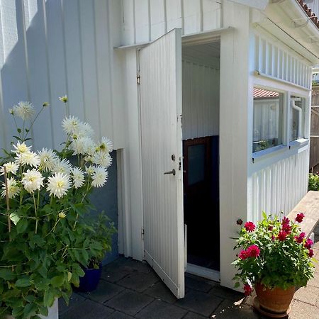 Accommodation For 2 In The Center City Of Lysekil Kültér fotó