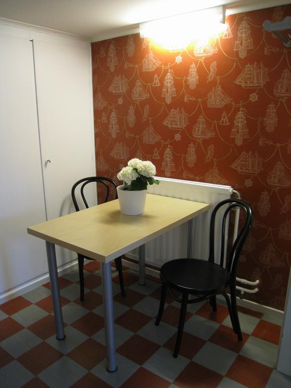 Accommodation For 2 In The Center City Of Lysekil Kültér fotó